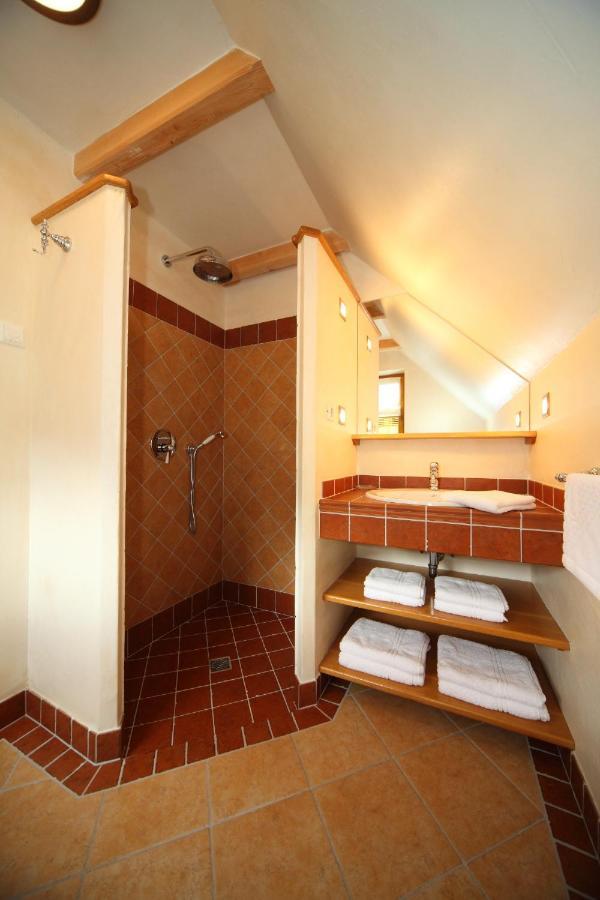 Kronau Chalet Resort Kranjska Gora Eksteriør billede